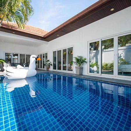 Majestic Residence Pool Villas 2 Bedrooms Private Beach Pattaja Kültér fotó