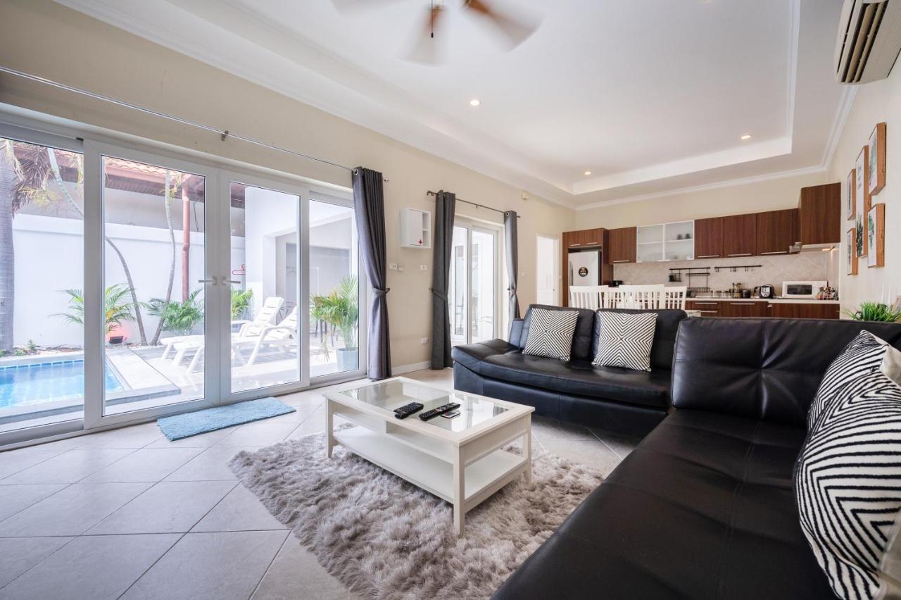 Majestic Residence Pool Villas 2 Bedrooms Private Beach Pattaja Kültér fotó