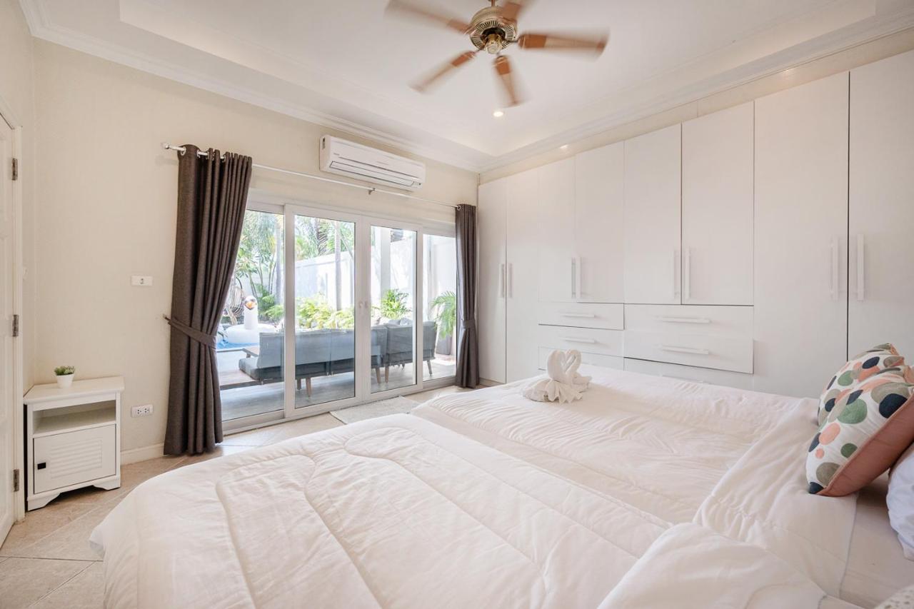 Majestic Residence Pool Villas 2 Bedrooms Private Beach Pattaja Kültér fotó