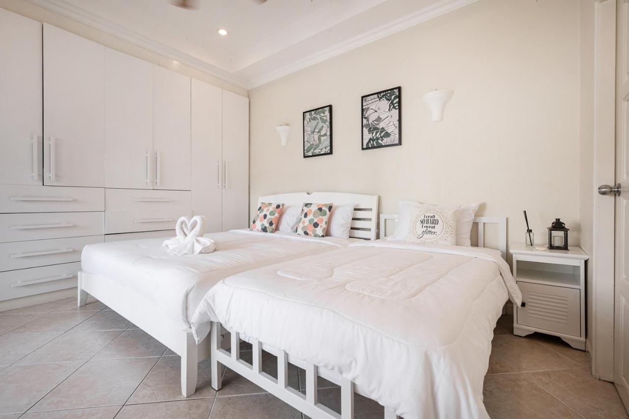 Majestic Residence Pool Villas 2 Bedrooms Private Beach Pattaja Kültér fotó