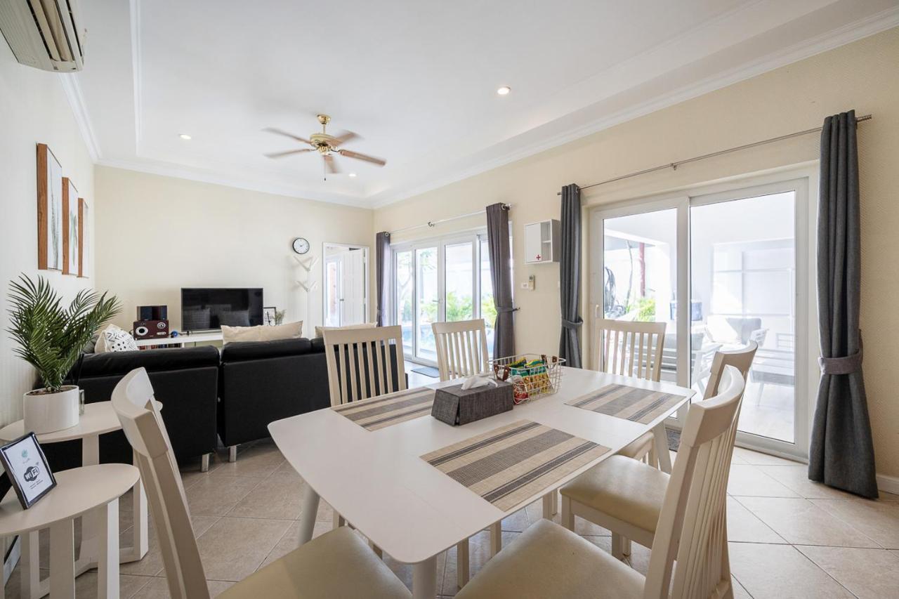 Majestic Residence Pool Villas 2 Bedrooms Private Beach Pattaja Kültér fotó