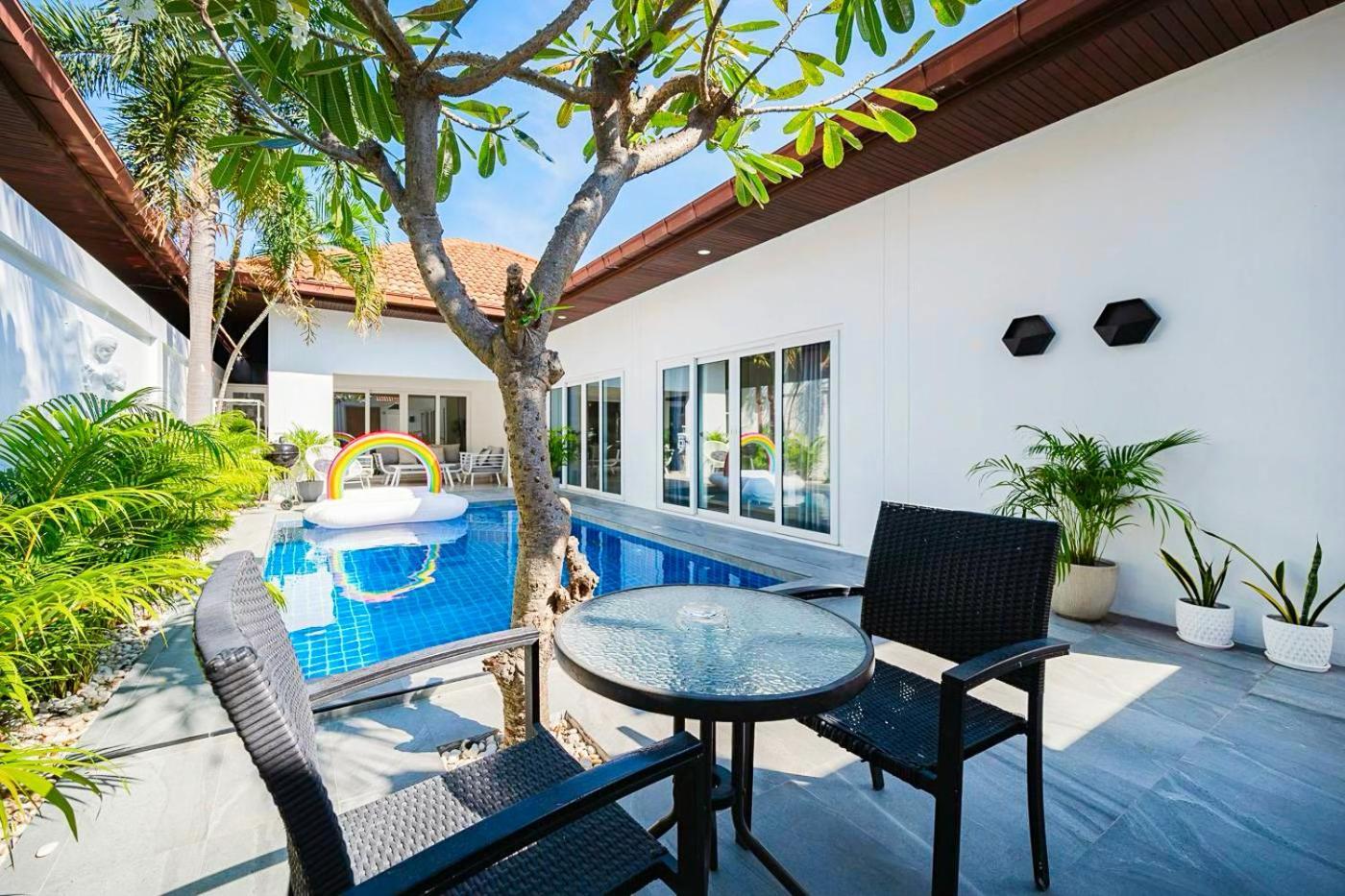 Majestic Residence Pool Villas 2 Bedrooms Private Beach Pattaja Kültér fotó